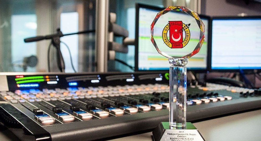 Türkiye Gazeteciler Cemiyetinden RS FM’e Ödül!