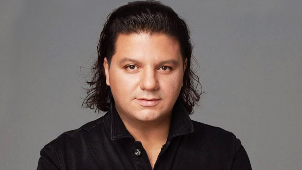 e-Talks’ın Yeni Konuğu Türk Halk Müziği’nin Güçlü Sesi “Kubat” Oldu